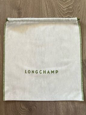 Longchamp dust bags (C534)